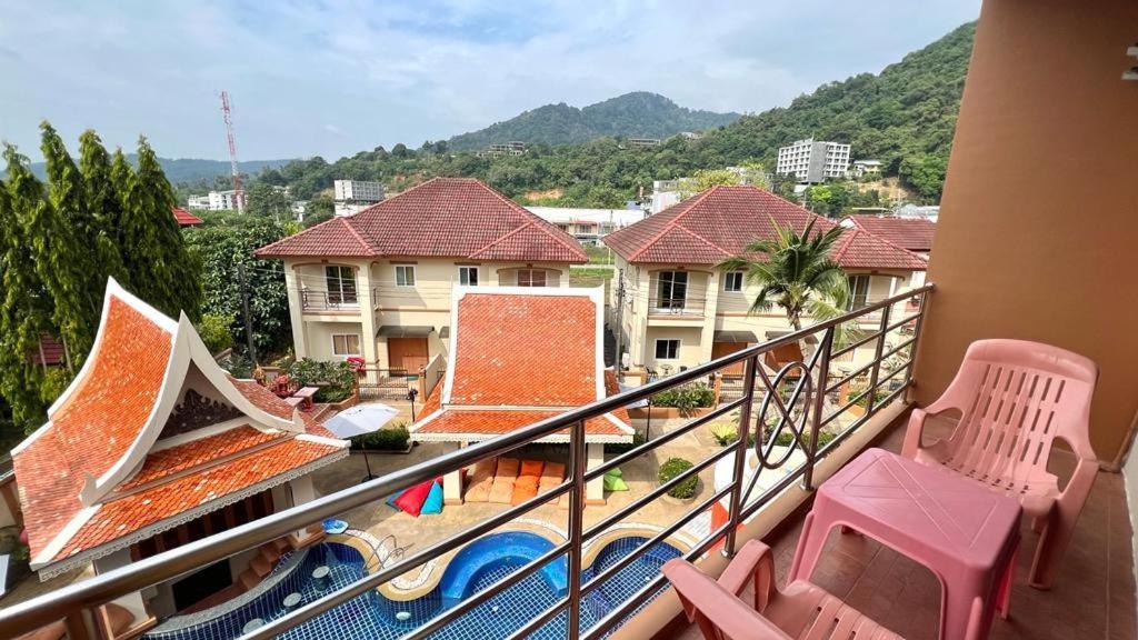 Hotel My Friend'S House Karon Exterior foto