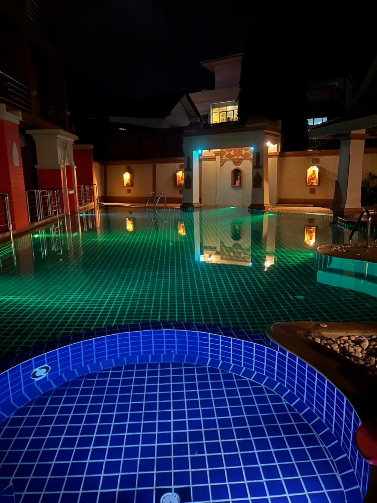 Hotel My Friend'S House Karon Exterior foto