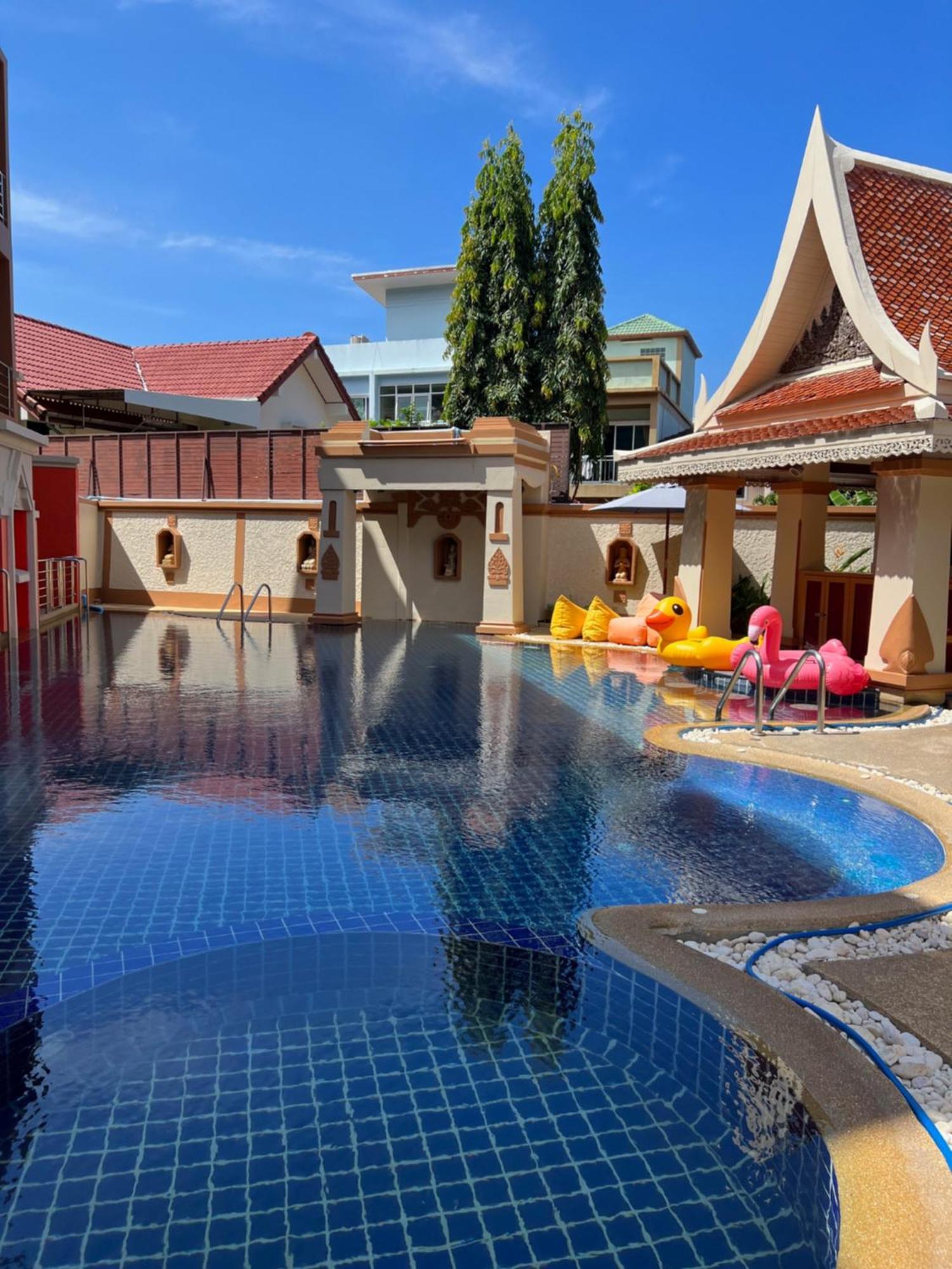 Hotel My Friend'S House Karon Exterior foto